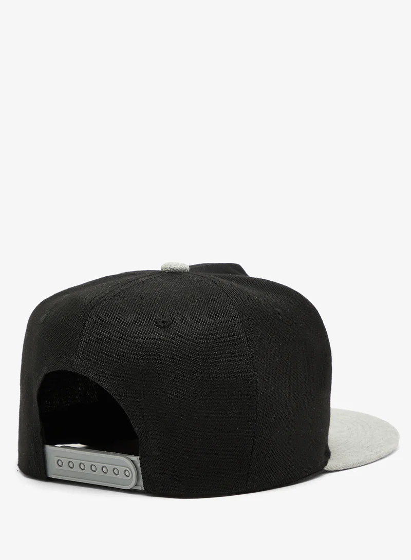 سفنتي فايف Flat Peak Caps